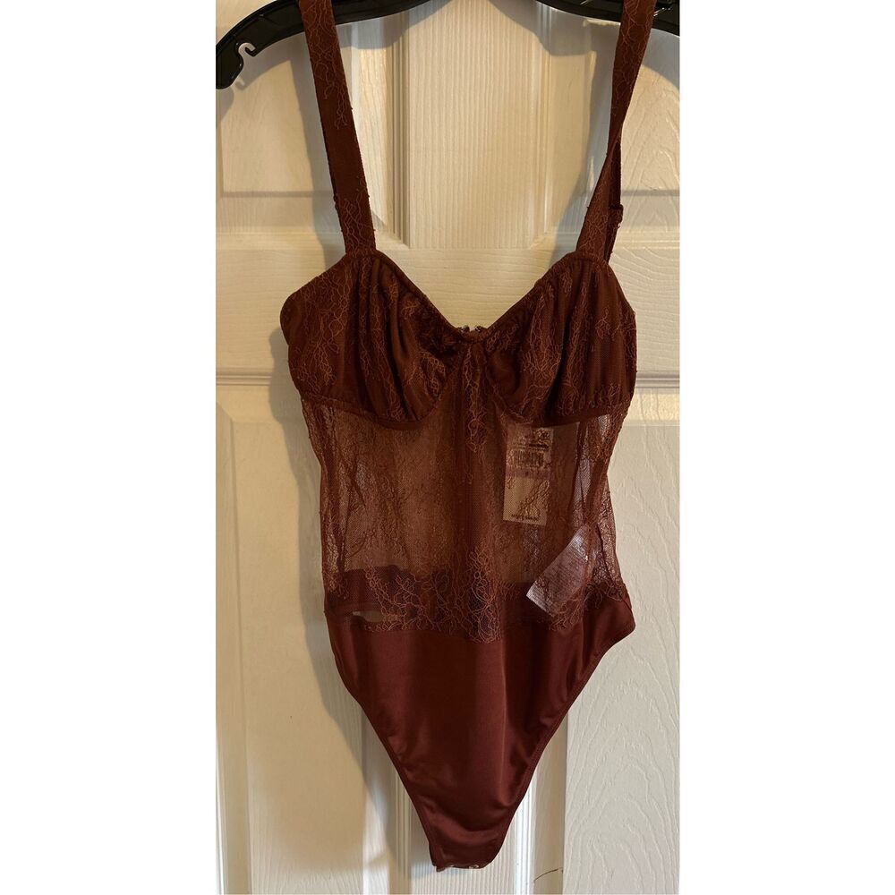 Danielle Bernstein Lace Bodysuit Size Small